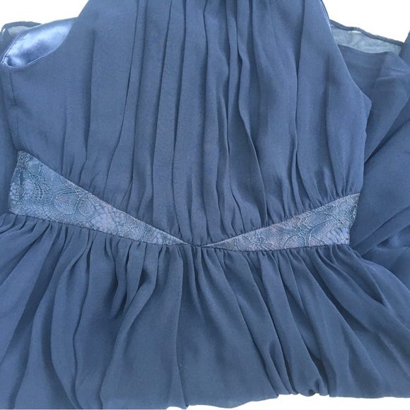 New EVER NEW MELBOURNE Pleated Halter Midi Dress - Picture 4 of 8